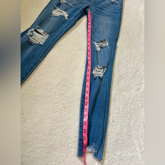 American Eagle Super Distressed Hi-Rise Jegging Skinny Jean - Size 2 (25") - Picture 13 of 13